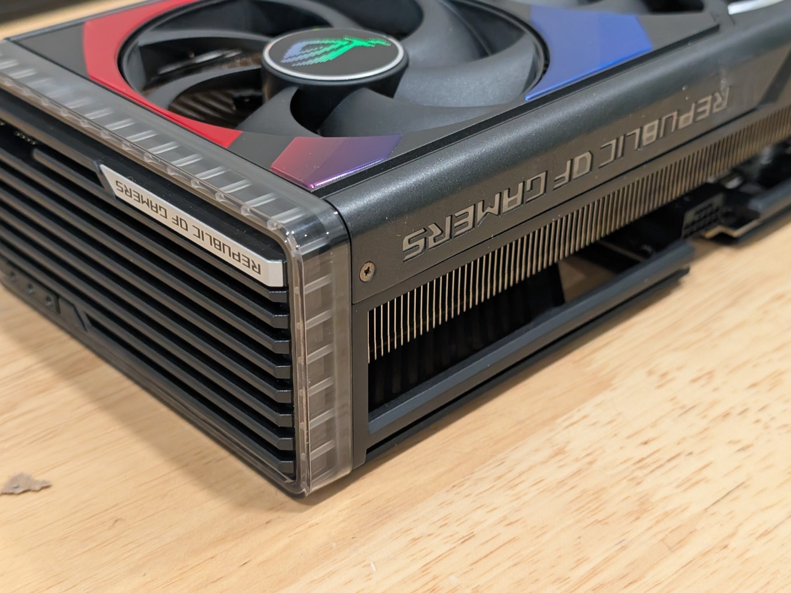 BH, ASUS ROG Strix GeForce RTX - Rtx 4090 24Gb Gddr6X incelemesi ve fiyatı